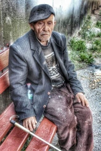 "Baba senin için ne yapabilirim?" “Senin için ne yapmamı istiyorsun?”