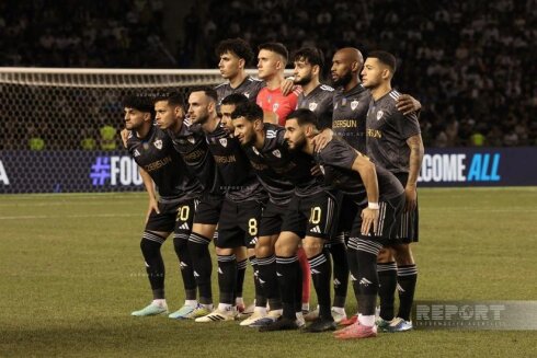 Çempionlar Liqası: "Qarabağ" "Ferentsvaroş"la oyunda fasiləyə üstün yollanıb  VİDEO