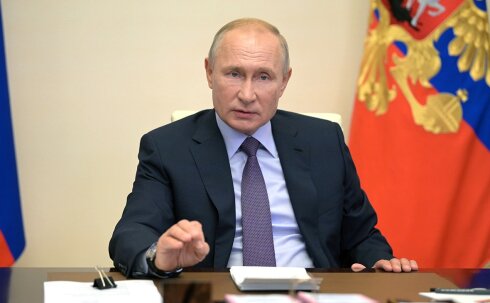 Putin: Rusiyada miqrantlar qanuna tabe olmalıdırlar