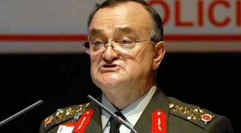 TSK ÜNİFORMASI onu taşıyanların değil, TÜRK MİLLETİNİNDİR..