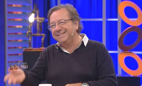 Aradan 20 sene geçti ama hala aynı zihniyette olan beyinsizler var hatta çoğaldı..