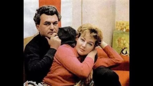Венчалась с женатым и умерла с ним в один день.