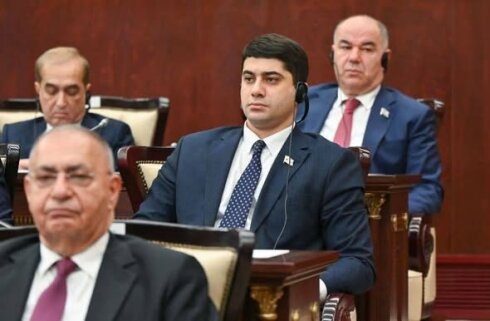 Gənc deputat Mircəlil Qasımlınında xaricdə şirkəti üzə çıxdı -