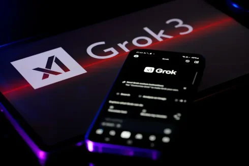 "Grok" səsinizi kopiyalayacaq: "iOS" üçün yeni funksiya üzə çıxdı