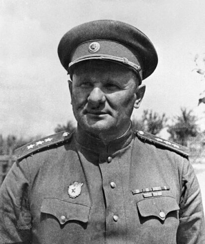 Və beləliklə, müharibənin sonuna qədər imzalamaq üçün başqa bir ölüm hökmü almadım...- General-polkovnik İvan Mixayloviç Çistyakov.