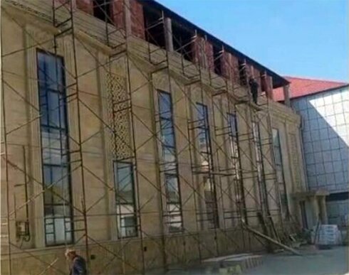 Qaradağda başdı-başın SAXLASINDIR - Belə tikililərlə KİM və HANSI SƏNƏDLƏ icazə verir? - FOTOFAKT