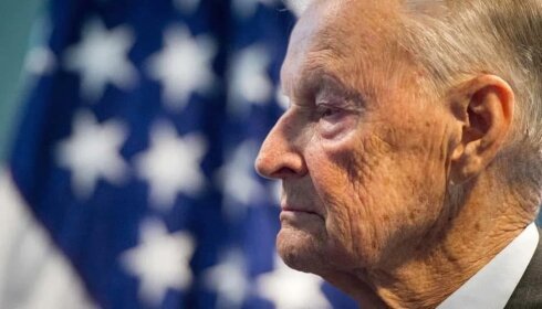 «Великая шахматная доска: главенство Америки и её геостратегические императивы»