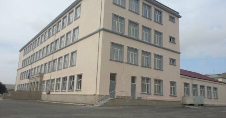 Lökbatandakı 233 nömrəli məktəblə bağlı SENSASİYA: - Direktor bütün pəncərələri dəmir setkalarla niyə bağlayır?