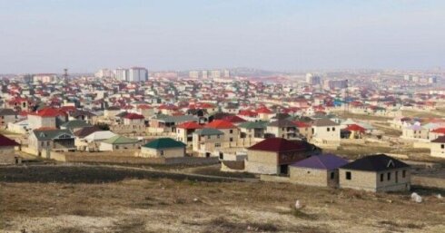 Bu evlər hər an çökə BİLƏR