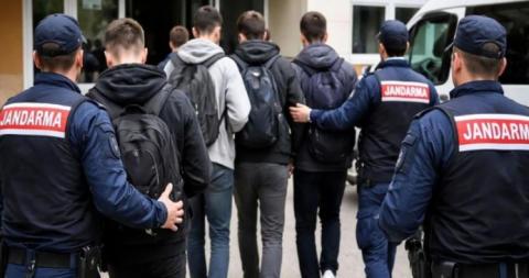 Türkiyədə məktəbə yeni hücum planı: 8 şagirdə qəfil əməliyyat -DETALLAR