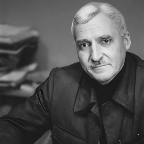 «Жди меня» было написано в июле 1941 года, на даче Льва Кассиля