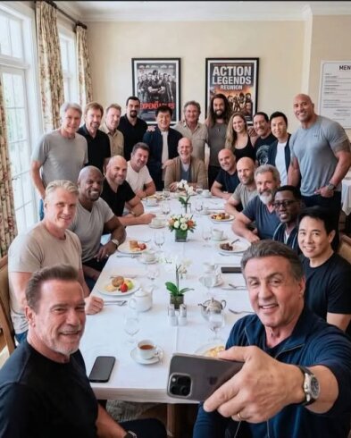 Əfsanələr sadəcə film yaratmır - onlar tarix yaradır.