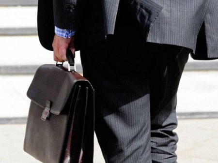 TƏBİB sədri Yeni Klinikanın rəhbərini VƏZİFƏSİNDƏN azad etdi – Sırada onlardır…