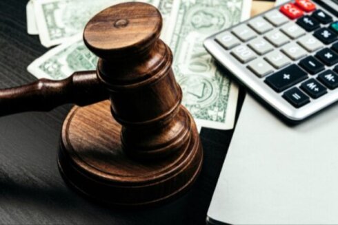 AAYDA 54 saylı idarəsinin rəisi 300 min manatlıq maşında gəzir – Milyardlıq korrupsiya İZİ?