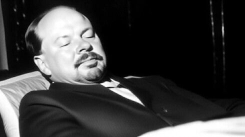 Lenini niyə “insancasına” dəfn etmək olmaz