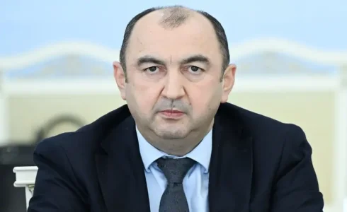 Nazir müavini Vüqar Kərimova ağır ittihamlar -