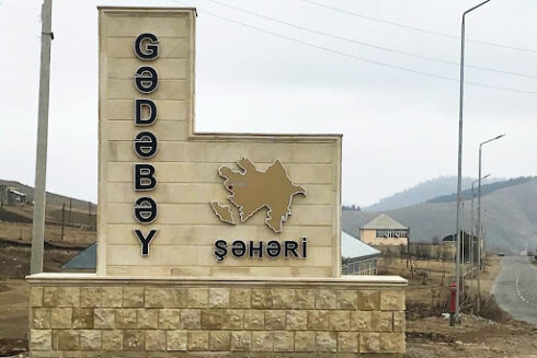 Gədəbəy rəsmən ÖZBAŞINA QALIB - FOTOFAKT