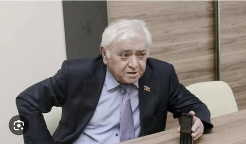 Məmur Övladlarına Dubay, Kasıb Balasına "Könüllü" Tikinti: