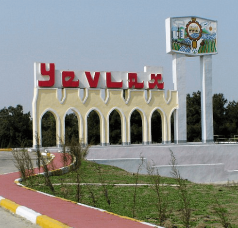 Yevlaxda yolların təmirinə ayrılan pullar hara gedir?