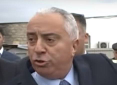 MƏHKƏMƏLƏR KRALI Azərbaycan qanunlarına rəsmən TÜPÜRÜR... -