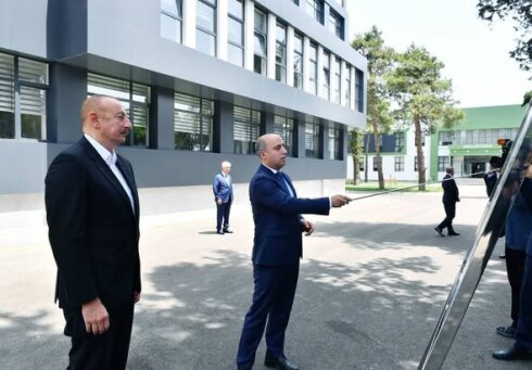 2 il əvvəl Prezidentin açılışını etdiyi peşə məktəbini yenidən niyə təmir edirsiniz Emin Əmrullayev, İlqar Bayramlı?