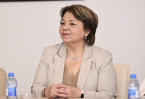 Elmi Tədqiqat Ağciyər Xəstəlikləri İnstitutunun direktoruna ağır ittihamlar -