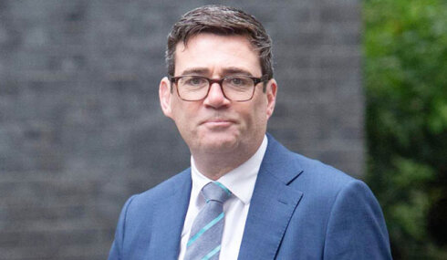 Böyük Britaniyanın yeni baş naziri Endi Börnham ilk çıxışında ölkəyə nikbinlik mesajı verməyə hazırlaşır