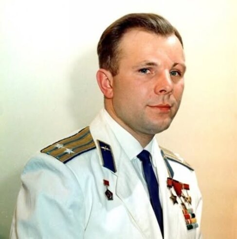 Qaqarinin müəmmalı ölümü…