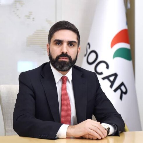 İşçilərin təbii axını budurmu cənab Rovşən Nəcəf ?