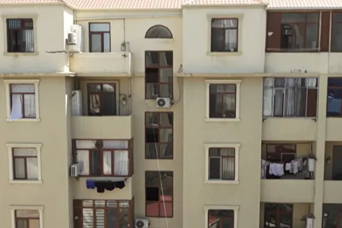 Bina sakinləri çətin vəziyyətdə: